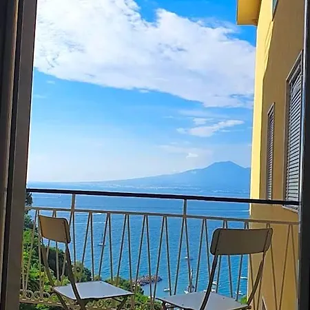 Filangieri 23 - Luxury - Sorrento Coast 3* Vico Equense